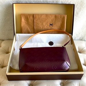 Louis Vuitton Fowler monogram mat